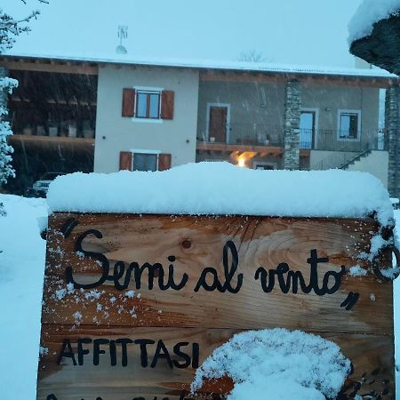 Semi Al Vento: La Bio-Casa Nel Giardino Incantato! Apartment Paesana Ngoại thất bức ảnh