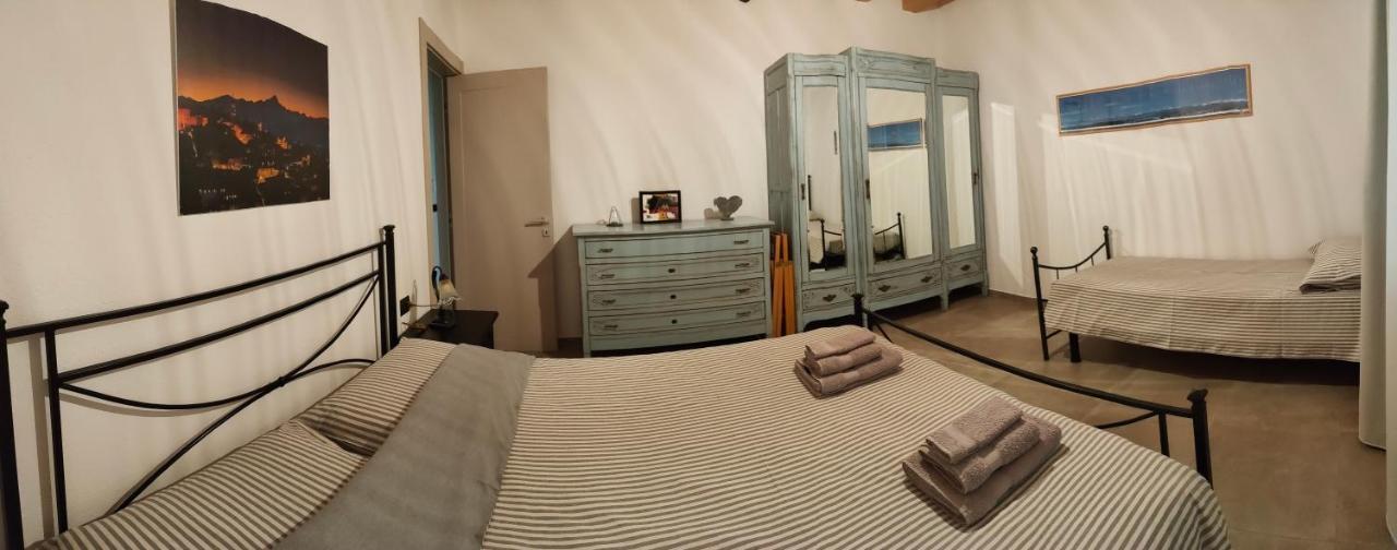 Semi Al Vento: La Bio-Casa Nel Giardino Incantato! Apartment Paesana Ngoại thất bức ảnh